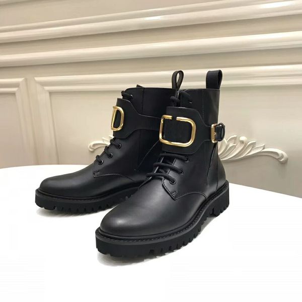 classic european style roman shoes, ladies'shoes, martin boots,zipper motorcycle boots, boots gold letter decoration, Black
classic european style roman shoes, ladies'shoes, martin boots,zipper motorcycle boots, boots gold letter decoration, Black