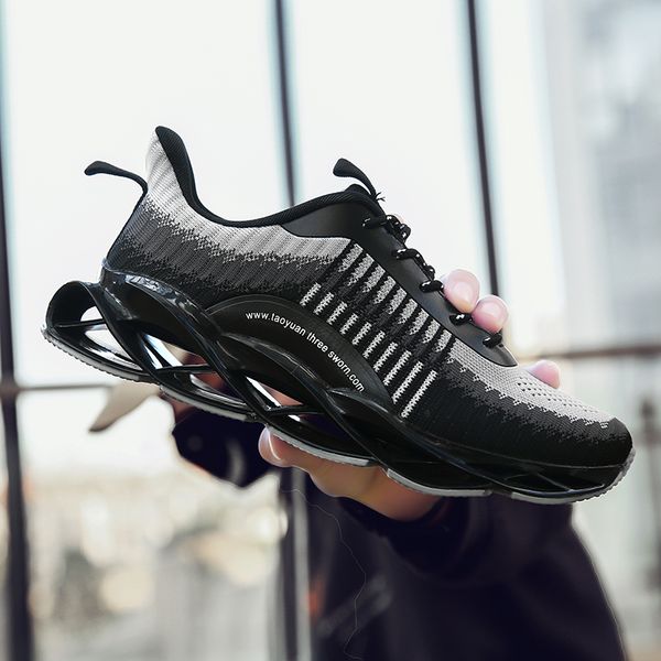 2020 light non-slip men sneakers plus size men's sports shoes comfortable breathable outdoor running shoes zapatos
2020 light non-slip men sneakers plus size men's sports shoes comfortable breathable outdoor running shoes zapatos