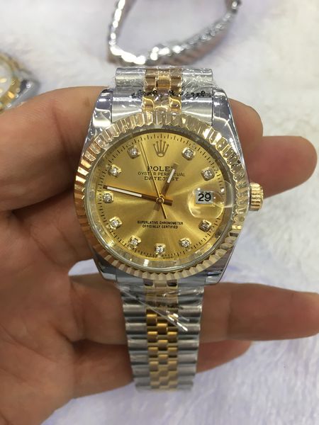 Рождественский подарок швейцарские автоматические часы Оригинальная коробка се
Рождественский подарок швейцарские автоматические часы Оригинальная коробка се