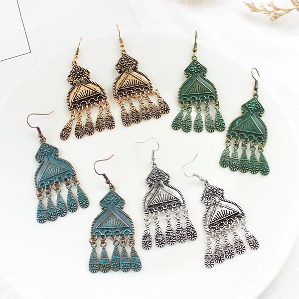 antique copper irregular shape carved lines geometric patterns hanging metal tassel pendant earrings retro personality creative, Silver
antique copper irregular shape carved lines geometric patterns hanging metal tassel pendant earrings retro personality creative, Silver