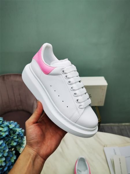 platform men's and women's shoes wild vintage luxury luminous white shoes frosted suede leather pure blackboard shoes 03, Black 
platform men's and women's shoes wild vintage luxury luminous white shoes frosted suede leather pure blackboard shoes 03, Black