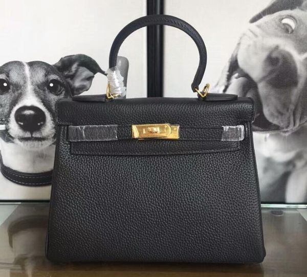 Iconic kellly 20 25 28 32cm togo taurillon clemence leather tote bag tamp turn lock clo ure gold hardware with du t bag hipping
Iconic kellly 20 25 28 32cm togo taurillon clemence leather tote bag tamp turn lock clo ure gold hardware with du t bag hipping