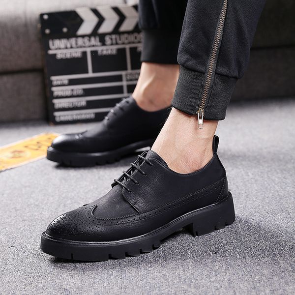 british style men casual business office formal dress genuine leather brogue shoes carved bullok shoe zapatos de hombre sneakers, Black
british style men casual business office formal dress genuine leather brogue shoes carved bullok shoe zapatos de hombre sneakers, Black