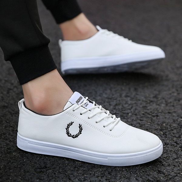 mens winter sneakers plush white/black boys school shoes leather sneakers mans fashion casual shoes
mens winter sneakers plush white/black boys school shoes leather sneakers mans fashion casual shoes