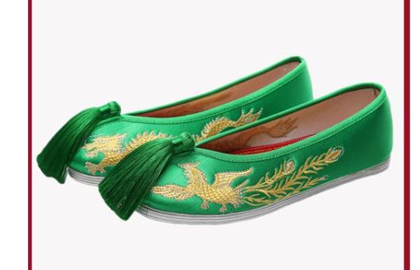 2018 silk goods women's shoes in spring and autumn with new style flat bottom round head bride wedding shoes@2185, Black
2018 silk goods women's shoes in spring and autumn with new style flat bottom round head bride wedding shoes@2185, Black