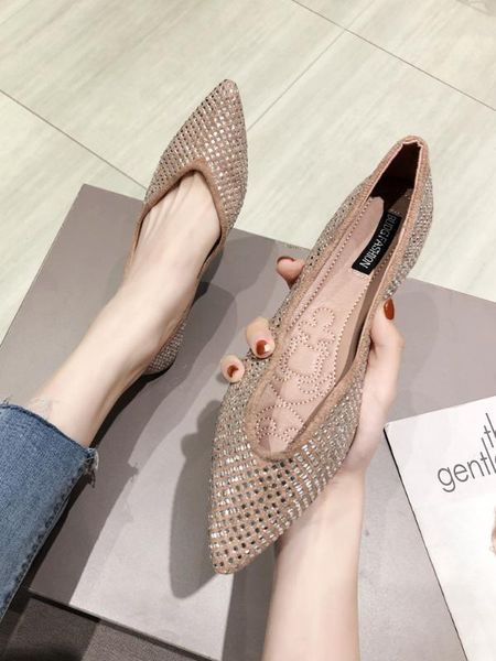 spring, summer, new joker diamond light mouth pointy shoes with flat sole, Black 
spring, summer, new joker diamond light mouth pointy shoes with flat sole, Black