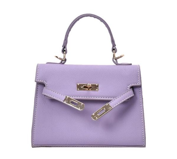 new est brand ladies fashion color jelly handbags designer contrast color matte lock shoulder bag ladies bag ing
new est brand ladies fashion color jelly handbags designer contrast color matte lock shoulder bag ladies bag ing