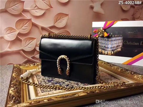 2019 new designer handbags snake leather embossed fashion women bag chain crossbody bag brand designer messenger bag
2019 new designer handbags snake leather embossed fashion women bag chain crossbody bag brand designer messenger bag