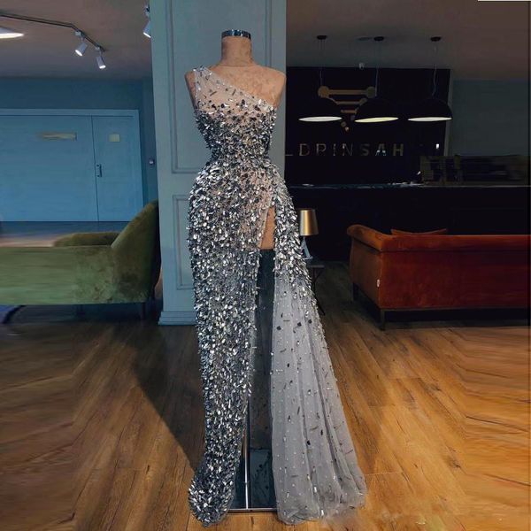 2020 sparkling sequined silver prom dresses high split side evening dress one shoulder tulle robe de soiree party gowns, Black
2020 sparkling sequined silver prom dresses high split side evening dress one shoulder tulle robe de soiree party gowns, Black