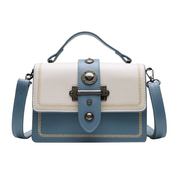 women's new korean version of the shoulder bag small square bag fashion simple handbag can be slung women
women's new korean version of the shoulder bag small square bag fashion simple handbag can be slung women