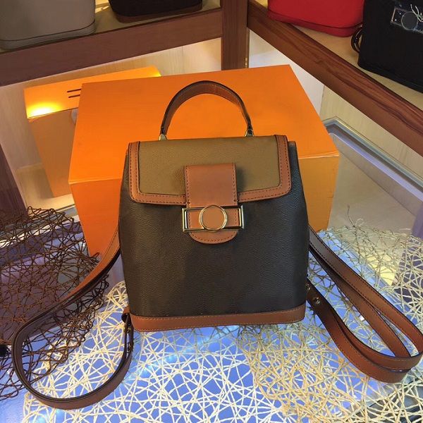 2020 women's dauphine backpack pm medium black red brown chain bags genuine leather messenger purse size 22*28*13 with box
2020 women's dauphine backpack pm medium black red brown chain bags genuine leather messenger purse size 22*28*13 with box