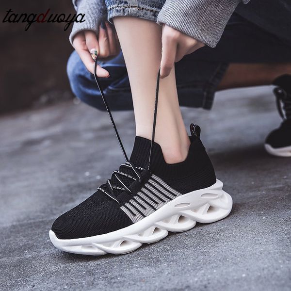 women lightweight sneakers running shoes outdoor sports shoes breathable mesh running air cushion platform sneakers women
women lightweight sneakers running shoes outdoor sports shoes breathable mesh running air cushion platform sneakers women