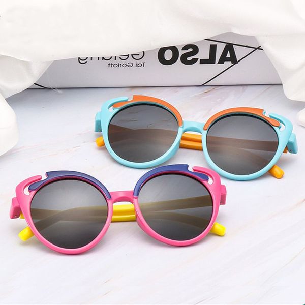 children sunglasses boys girls kids tac sun glasses ultra-soft silicone uv400, White;black
children sunglasses boys girls kids tac sun glasses ultra-soft silicone uv400, White;black