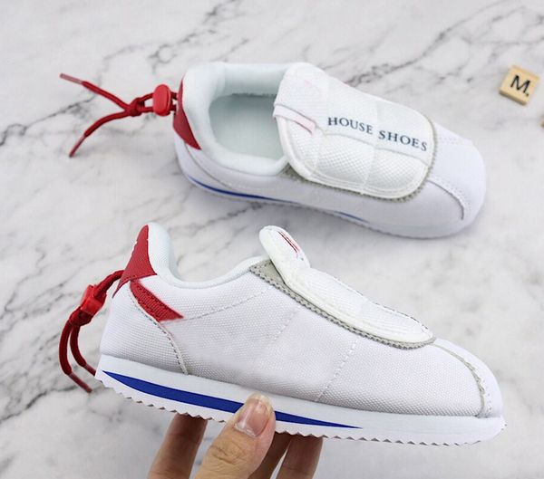 новые детские кроссовки cortez basic slip кроссовки мальчик девочка молодой парень спортивные кроссовки размер 22-35, Black
новые детские кроссовки cortez basic slip кроссовки мальчик девочка молодой парень спортивные кроссовки размер 22-35, Black