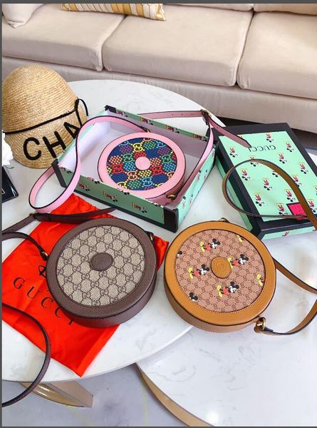 new classic wild messenger bag designer women's classic wild leather small yuan bag handbag women's wild shoulder bag backpack
new classic wild messenger bag designer women's classic wild leather small yuan bag handbag women's wild shoulder bag backpack