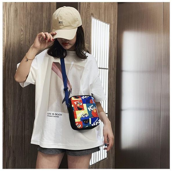 designer-famous arrival women designer fannypack waist bag sport travel bag good quality waist bags
designer-famous arrival women designer fannypack waist bag sport travel bag good quality waist bags