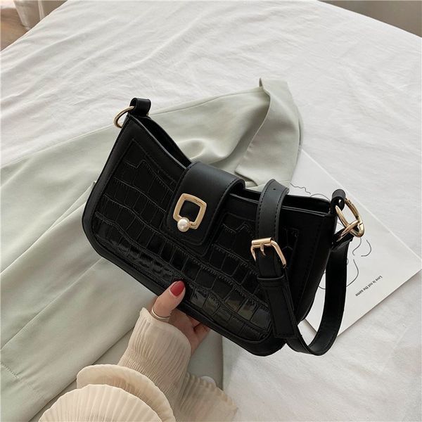 pu leather crossbody bags for women 2020 simple moon shoulder handbags female travel stone pattern cross body bag
pu leather crossbody bags for women 2020 simple moon shoulder handbags female travel stone pattern cross body bag