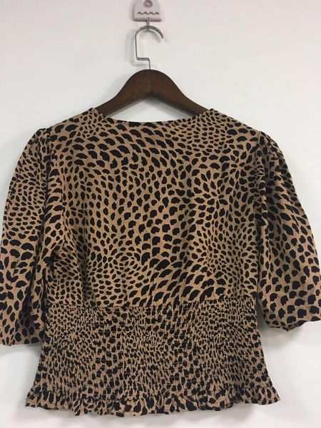 women shirt new style slim waist lip print printed shirt, White 
women shirt new style slim waist lip print printed shirt, White