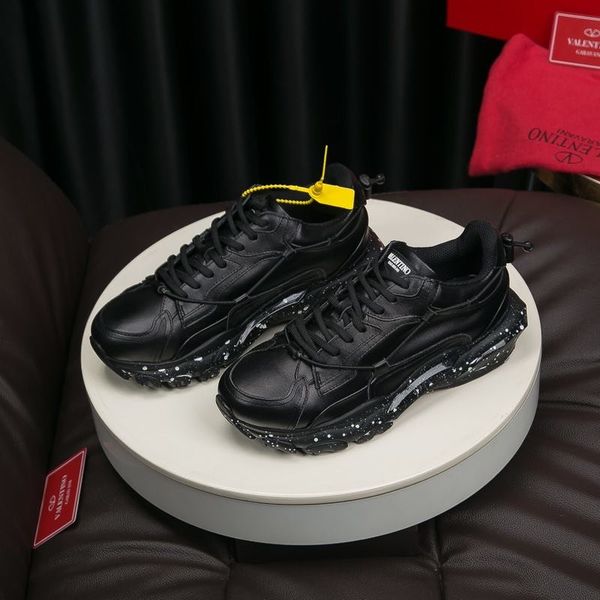 new style high-end luxury ladies casual sports shoes four seasons women's shoes fashion brand platform air cushion sole size: 35--41 ui, Black 
new style high-end luxury ladies casual sports shoes four seasons women's shoes fashion brand platform air cushion sole size: 35--41 ui, Black