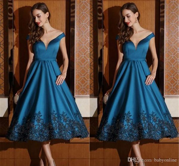 modest tea length mother of bride dresses formal evening gowns off shoulder v neck with black appliques a line mother party dress, Black;red
modest tea length mother of bride dresses formal evening gowns off shoulder v neck with black appliques a line mother party dress, Black;red