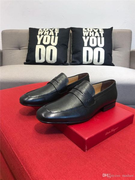 20fw new italian oxford shoes for men luxury mens patent leather wedding shoes mens pointed toe dress shoes classic derbies yetc7, Black
20fw new italian oxford shoes for men luxury mens patent leather wedding shoes mens pointed toe dress shoes classic derbies yetc7, Black