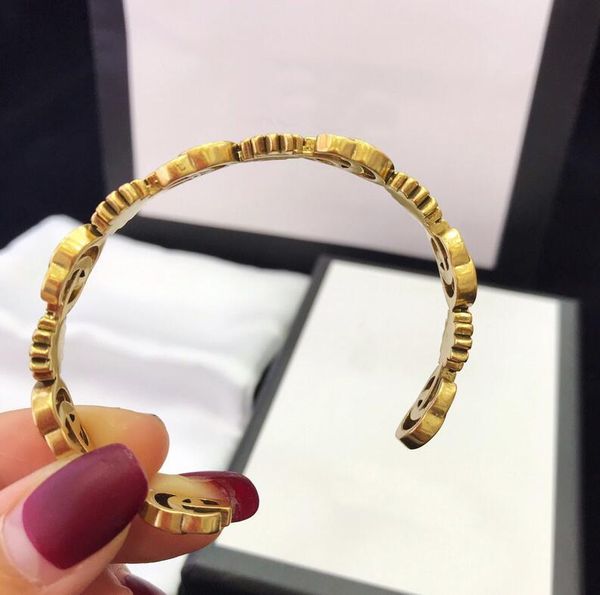 new retro letter opening bracelet female seiko high-quality bronze temperament bracelet jewelry accessories, Golden
new retro letter opening bracelet female seiko high-quality bronze temperament bracelet jewelry accessories, Golden