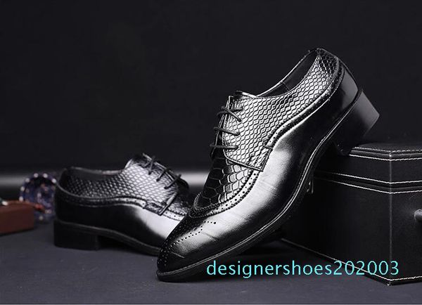 2019 luxury designer leather brogue mens flats shoes casual british style men oxfords fashion dress shoes for men big size d03, Black
2019 luxury designer leather brogue mens flats shoes casual british style men oxfords fashion dress shoes for men big size d03, Black