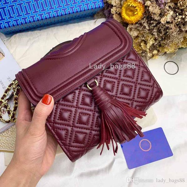 designer crossbody bag shoulder chain handbag tassel flap chain women bag double lines embroidered bag lambskin leather handbag
designer crossbody bag shoulder chain handbag tassel flap chain women bag double lines embroidered bag lambskin leather handbag
