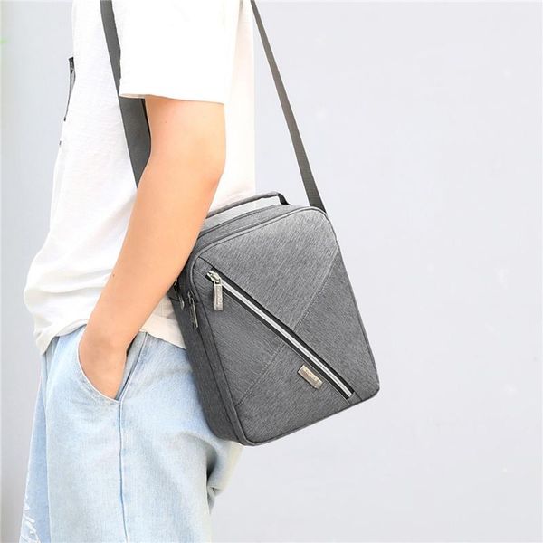 casual 2020 messenger canvas bag large capacity shoulder bag mens classic square cross body handbags bolsa
casual 2020 messenger canvas bag large capacity shoulder bag mens classic square cross body handbags bolsa