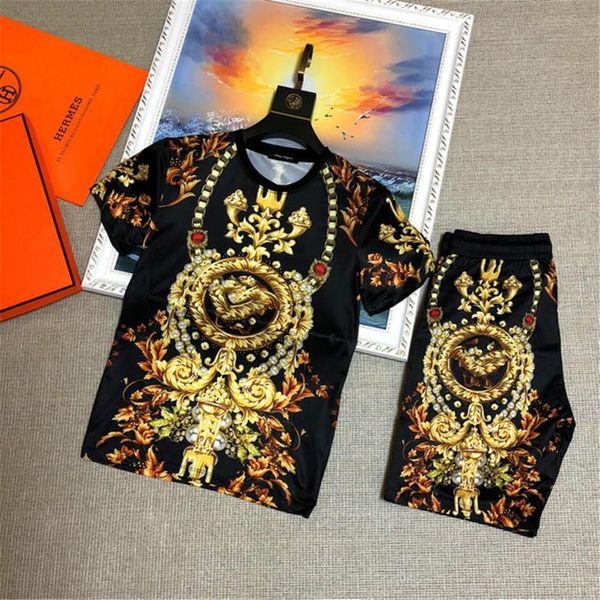 new 2020 designer mens hoodies set fashion running tracksuit letter slim clothing track kit medusa men s summer shorts sets sweatsuits, Gray
new 2020 designer mens hoodies set fashion running tracksuit letter slim clothing track kit medusa men s summer shorts sets sweatsuits, Gray