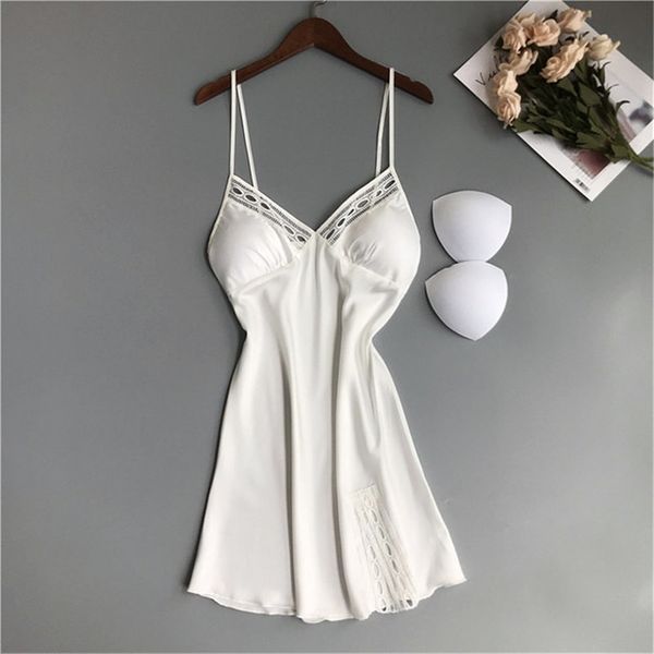 white strapless nightdress chest pad small chest gathered nightdress female summer temptation nightwear hollow sleepwear, Black;red
white strapless nightdress chest pad small chest gathered nightdress female summer temptation nightwear hollow sleepwear, Black;red