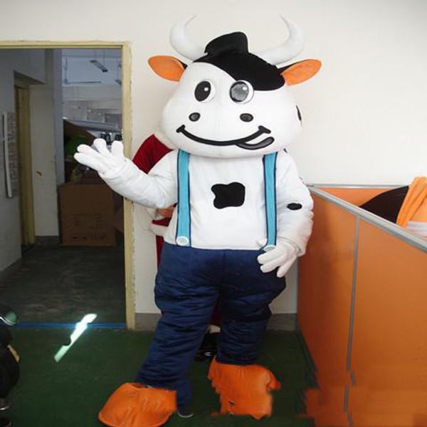2018 three style mengniu cow mascot costumes movie props party cartoon apparel, Red;yellow
2018 three style mengniu cow mascot costumes movie props party cartoon apparel, Red;yellow