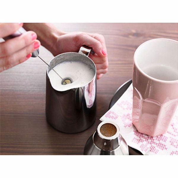 electric mini handle milk drink coffee whisk mixer electric egg beater frother foamer whisk mixer milk juice coffee stirrer
electric mini handle milk drink coffee whisk mixer electric egg beater frother foamer whisk mixer milk juice coffee stirrer