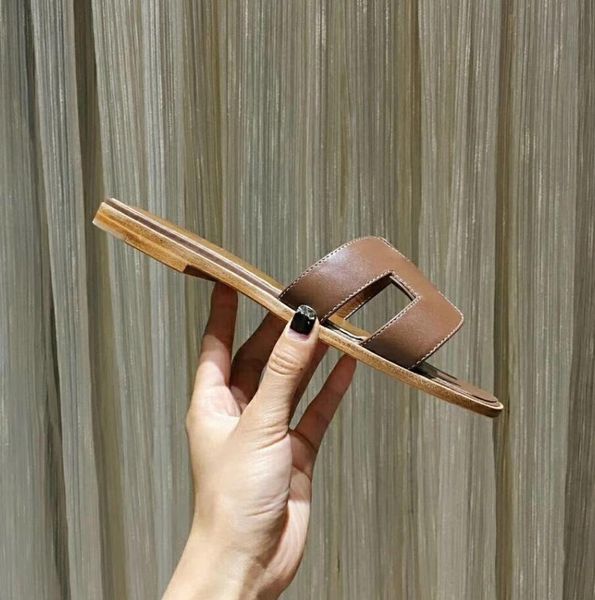 2020 selling women's fashion designer leather slippers girls casual outdoor indoor flat slides brown shoes beach summer holiday 42 8#h5, Black
2020 selling women's fashion designer leather slippers girls casual outdoor indoor flat slides brown shoes beach summer holiday 42 8#h5, Black