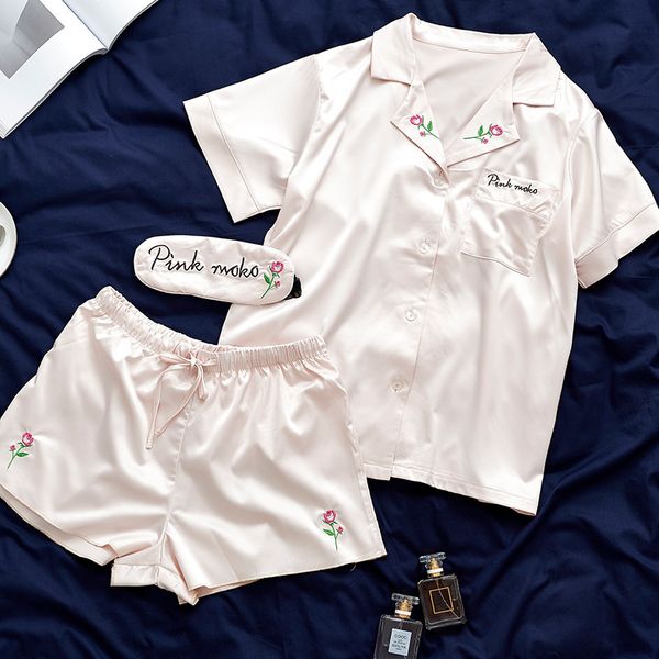 new lapel short-sleeved rose embroidery simulation silk pyjamas women summer pajamas pink solid lingerie pijama 3-piece set, Black;red
new lapel short-sleeved rose embroidery simulation silk pyjamas women summer pajamas pink solid lingerie pijama 3-piece set, Black;red