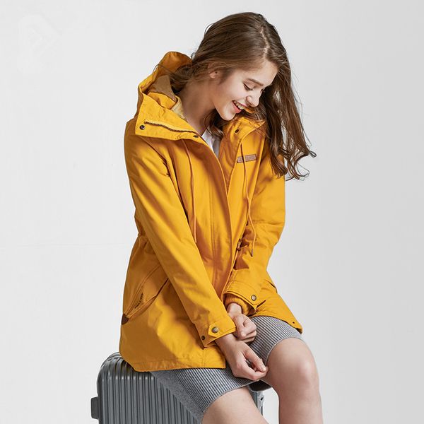 2018 new women`s waterproof super warm mountain skiing hiking jacket suit outdoor ski jacket quality
2018 new women`s waterproof super warm mountain skiing hiking jacket suit outdoor ski jacket quality