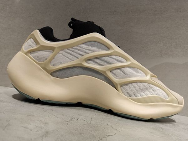 2020 mens designer shoes azael 700 v3 running shoes for sale glows in the dark correct version kanye west womens designer shoes size 12 12s
2020 mens designer shoes azael 700 v3 running shoes for sale glows in the dark correct version kanye west womens designer shoes size 12 12s