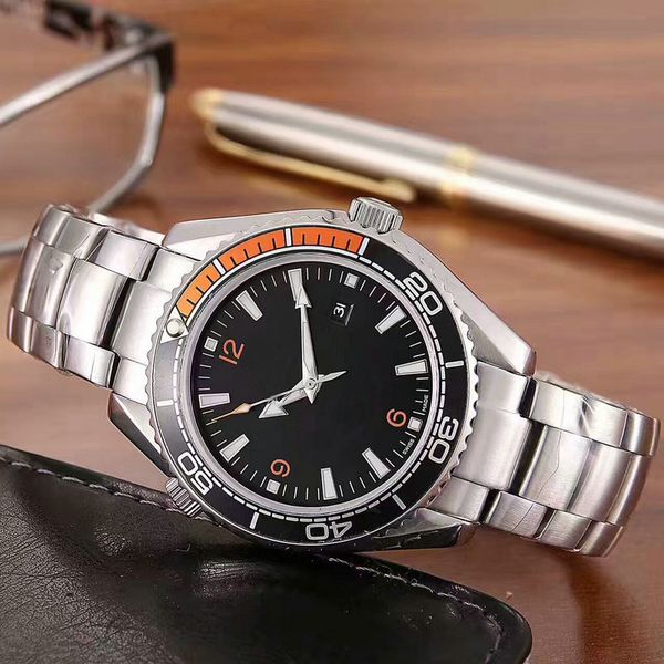 luxury mens watch master black face bigger dial two color mens automatic movement mechanical rubber strap sapphire glass mens watches, Slivery;brown
luxury mens watch master black face bigger dial two color mens automatic movement mechanical rubber strap sapphire glass mens watches, Slivery;brown