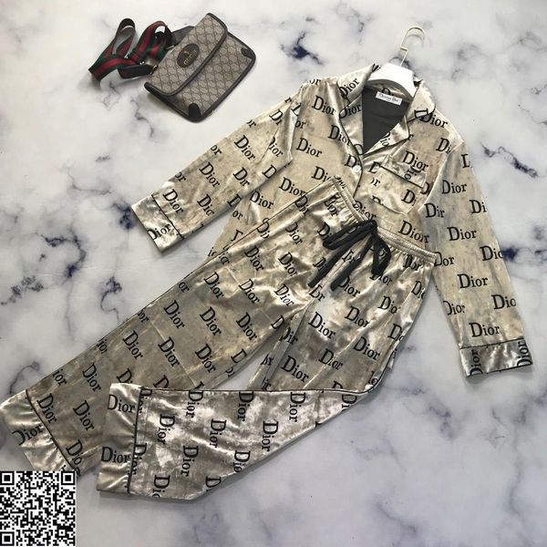 2019 популярные осень зима теплая пижама женщины сгущают пижамы для женщин длинные брюки пижамы набор дамы сексуальные пижамы sy-54, White
2019 популярные осень зима теплая пижама женщины сгущают пижамы для женщин длинные брюки пижамы набор дамы сексуальные пижамы sy-54, White