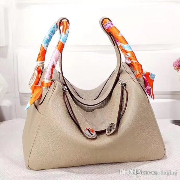 fashion classics shoulder bagscross bodytoteshandbags brand fashion luxury designer bags famous women cowhide one-shoulder handbag 19m
fashion classics shoulder bagscross bodytoteshandbags brand fashion luxury designer bags famous women cowhide one-shoulder handbag 19m
