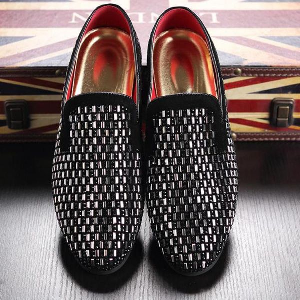 37 ~ 48 большой размер black suede rhinestone мокасины мужские формальные свадебные кожаные ботинки мужские кристал flat loafer скольжению н
37 ~ 48 большой размер black suede rhinestone мокасины мужские формальные свадебные кожаные ботинки мужские кристал flat loafer скольжению н