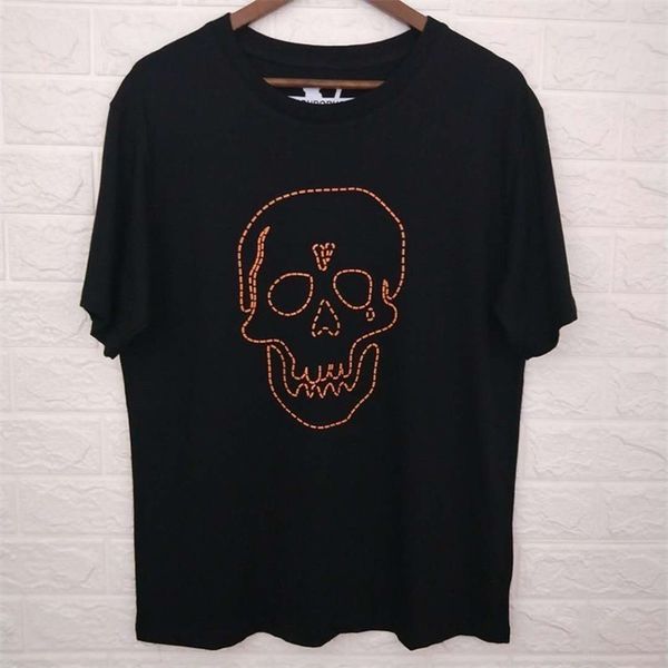 Хип-хоп X NBHD Совместное название Tee U.S. Определенный поврежденный череп Big V Tee Класс
Хип-хоп X NBHD Совместное название Tee U.S. Определенный поврежденный череп Big V Tee Класс