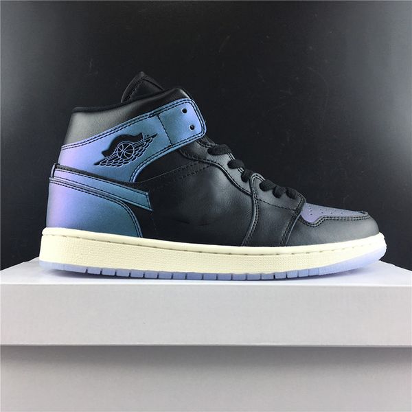 Chameleon Mid Basketball Shoes 2019 Designer Change Color Mens Women Real Leather Fashion Look Athletic Sport Sneakers
Chameleon Mid Basketball Shoes 2019 Designer Change Color Mens Women Real Leather Fashion Look Athletic Sport Sneakers