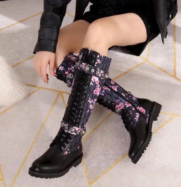 new arrival fashion women flats thick bottom printing shoes designer genuine leather portable half boots knee boots, Black
new arrival fashion women flats thick bottom printing shoes designer genuine leather portable half boots knee boots, Black