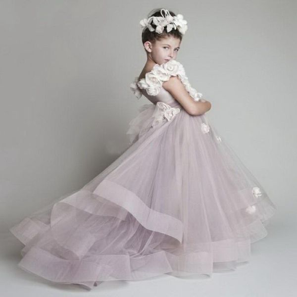 lovely tulle flower girl dresses ruffled handmade flowers one-shoulder flower girls dresses girl pageant dresses party
lovely tulle flower girl dresses ruffled handmade flowers one-shoulder flower girls dresses girl pageant dresses party