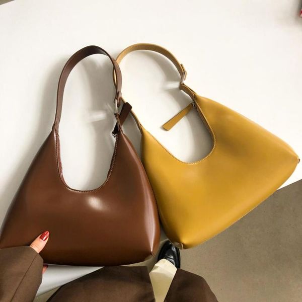 crescent underarm bag 2020 new niche bag fashionable trendy female simple smooth cowhide shoulder
crescent underarm bag 2020 new niche bag fashionable trendy female simple smooth cowhide shoulder