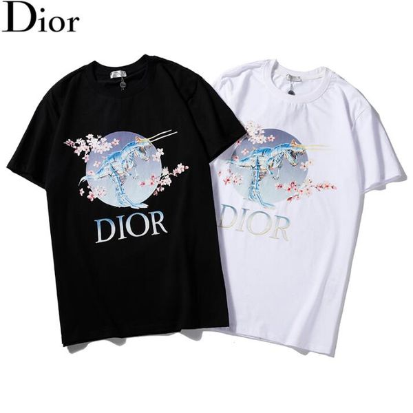 2020 Европа Париж мужчины дизайн футболки DF Dior граффити печати хип-хоп футболки динамическая машина динозавр и вишневый цвет цифровой цвет
2020 Европа Париж мужчины дизайн футболки DF Dior граффити печати хип-хоп футболки динамическая машина динозавр и вишневый цвет цифровой цвет