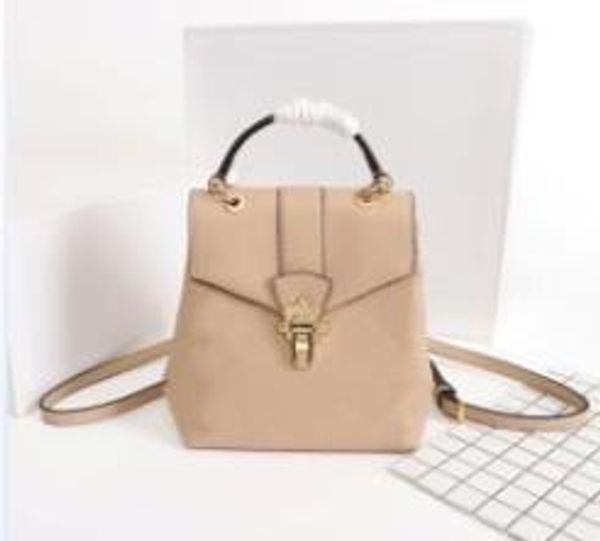 2019 brand fashion luxury designer bags leather single shoulder bag, lady's oblique bag, of freight size 21x21x11cm
2019 brand fashion luxury designer bags leather single shoulder bag, lady's oblique bag, of freight size 21x21x11cm