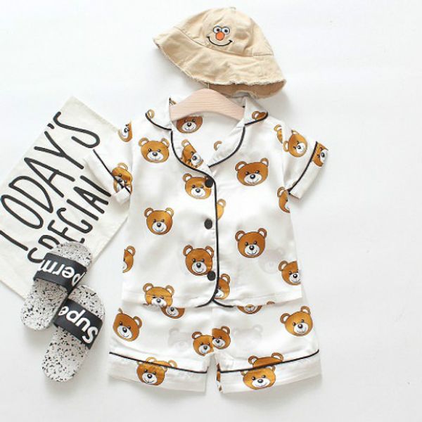 2020 children fashion pajamas boys girls summer casual sleepwear child brand cartoon bear home service fashion sleeve suits fashion pajamas, Blue;red
2020 children fashion pajamas boys girls summer casual sleepwear child brand cartoon bear home service fashion sleeve suits fashion pajamas, Blue;red