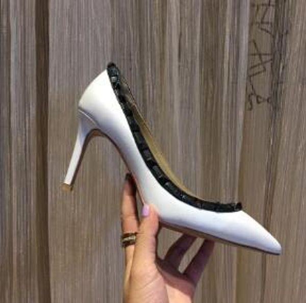 2020 sell women's matte new designer rivet shoes casualpatent genuine leather high heel lambskin slippers size, Black
2020 sell women's matte new designer rivet shoes casualpatent genuine leather high heel lambskin slippers size, Black